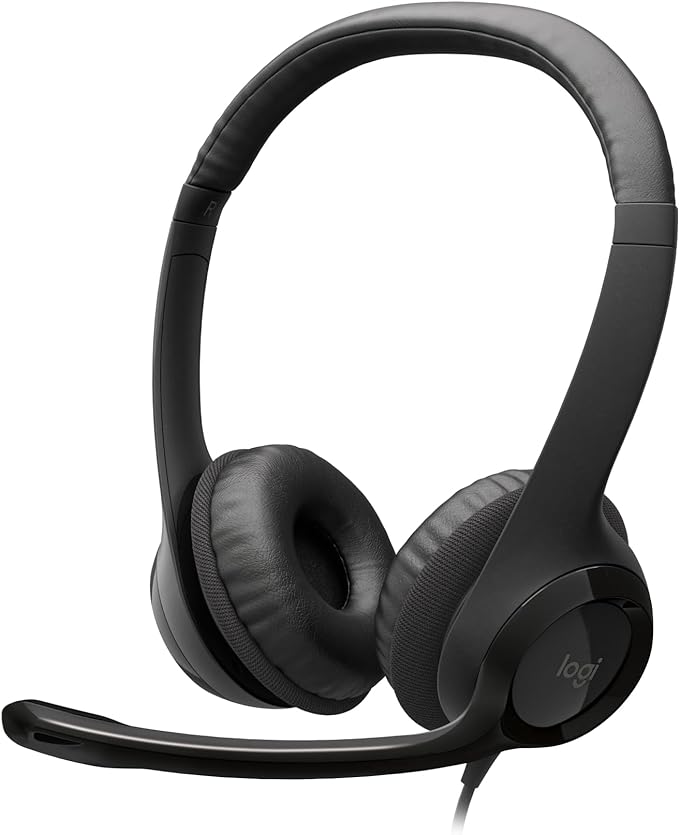 Logitech H390 USB wired headset in black with noise cancelling boom microphone and in-line controls